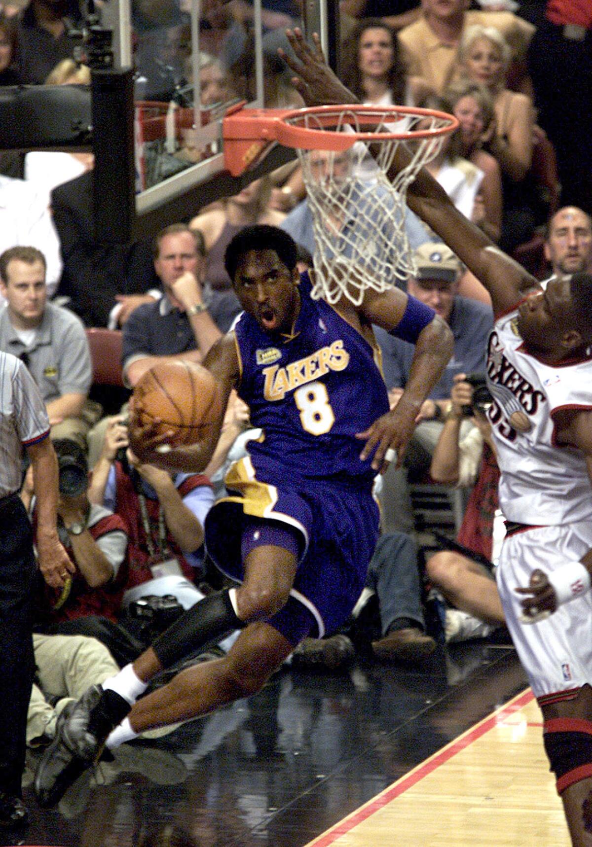 Kobe Bryant 2001 Champion